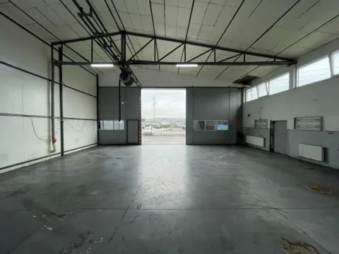 Izdavanje, poslovni prostor, 250m², Leštane, Grocka - image 6