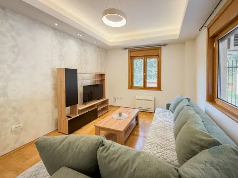 Izdavanje, dvosoban stan, 66m², Pod Goricom, Podgorica - image 3