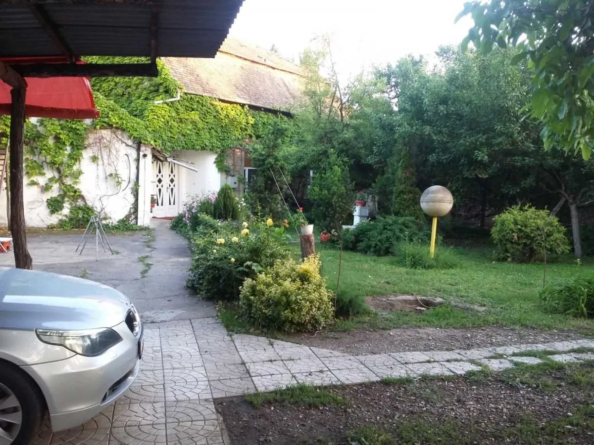Sale, house, 385m², Centar, Bačka Topola