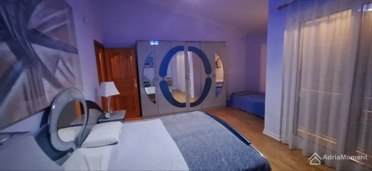 Sale, house, 180m², Bar, Crna Gora