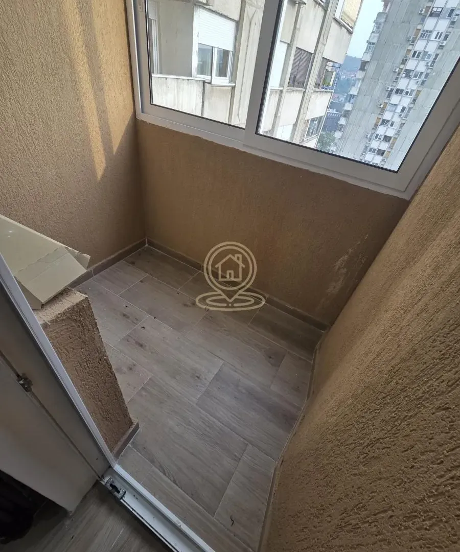 Prodaja, trosoban stan, 70m², Medijana, Niš