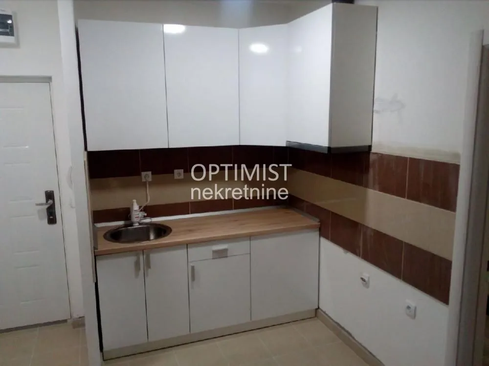 Sale, three bedroom apartment, 59m², Borča 1, Borča Sve Podlokacije