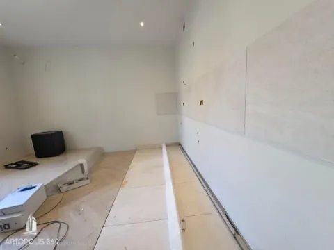 Prodaja, dvosoban stan, 44m², Zemun Centar, Zemun Sve Podlokacije - image 3
