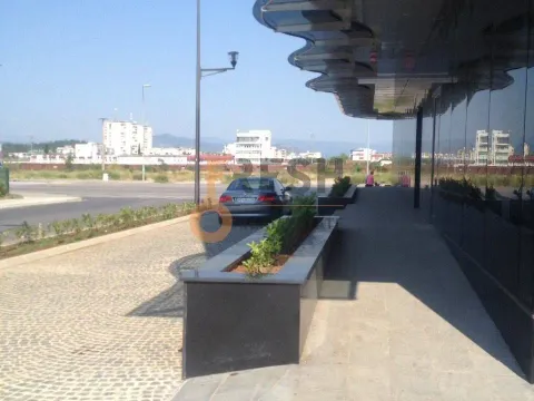 Prodaja, poslovni prostor, 3500m², Stari Aerodrom, Podgorica - image 3