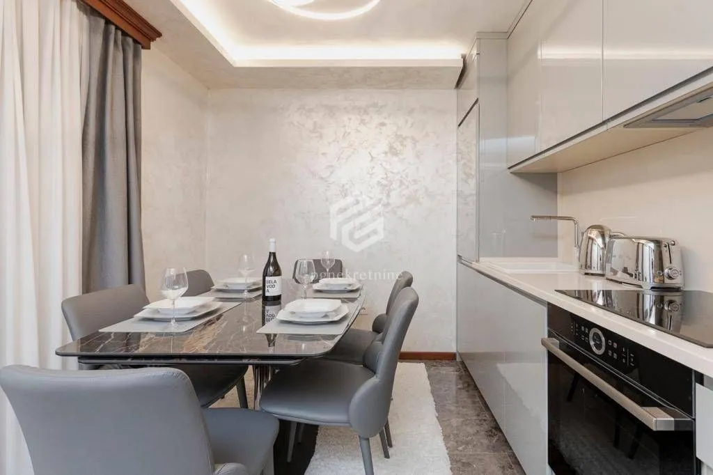 Prodaja, jednosoban stan, 37m², Kotor, Crna Gora
