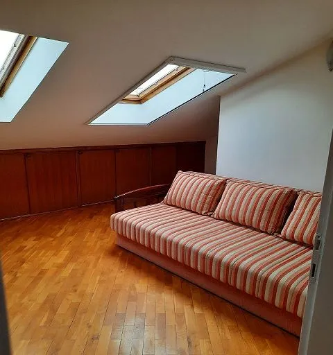 Sale, three bedroom apartment, 109m², Stari Grad, Beograd