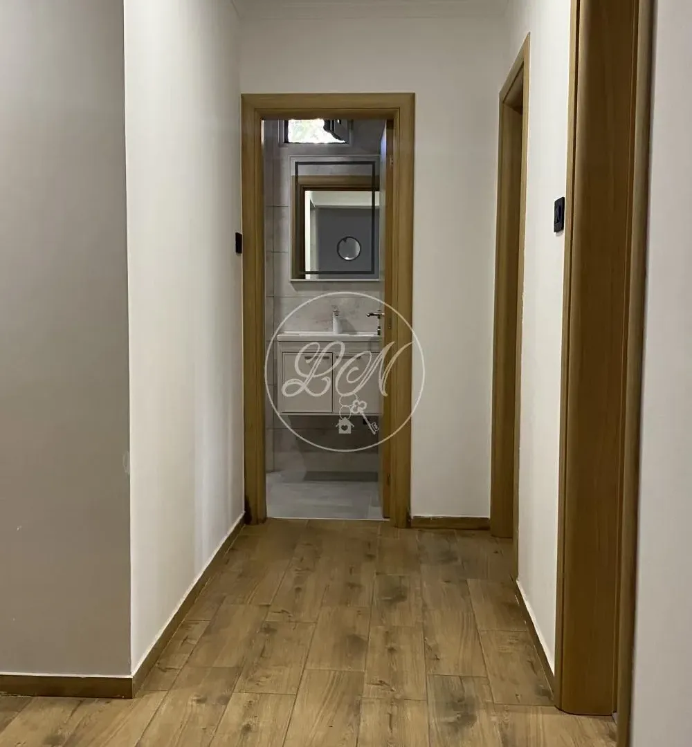 Prodaja, stan, 477m², Centar, Pančevo