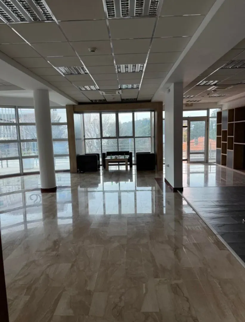 Rent, office space, 151m², Bečići, Budva