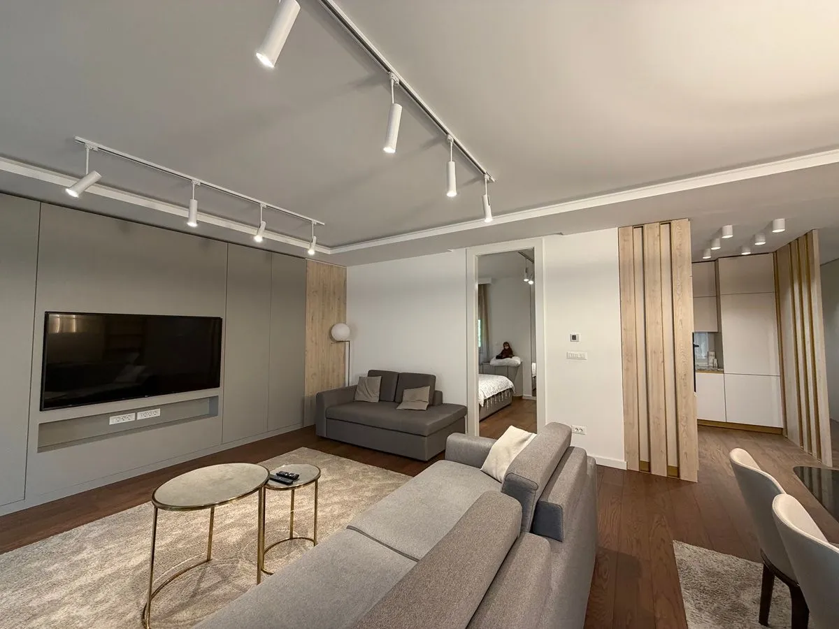 Rent, three bedroom apartment, 89m², Vračar Hram, Vračar Sve Podlokacije