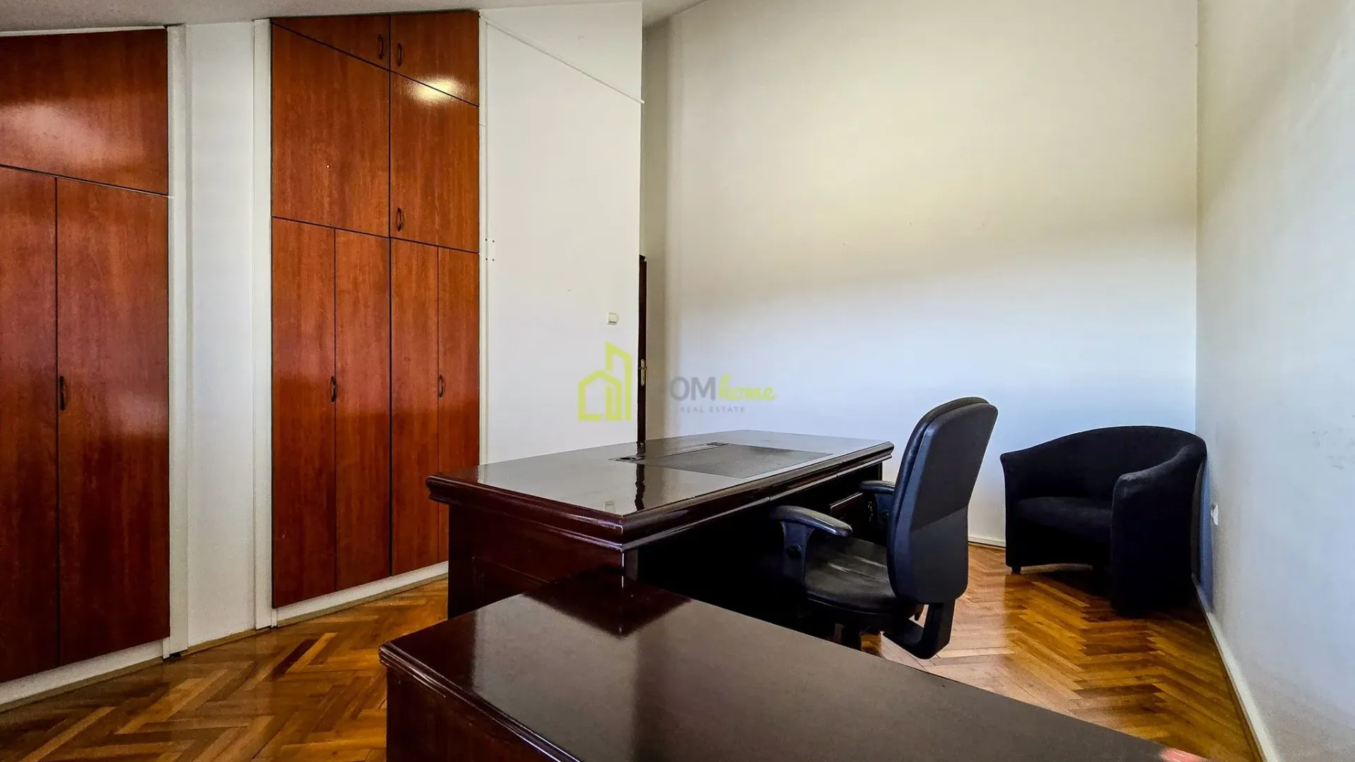 Rent, house, 380m², Gorica C, Podgorica