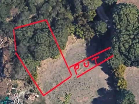 Zemljište in Tološi