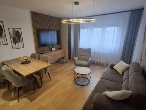 Prodaja, četvorosoban stan, 80m², Nova Detelinara, Novi Sad Sve Podlokacije - image 2