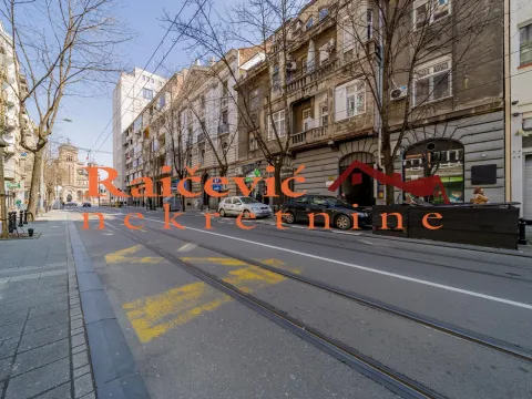 Prodaja, trosoban stan, 86m², Vračar, Šid - image 19