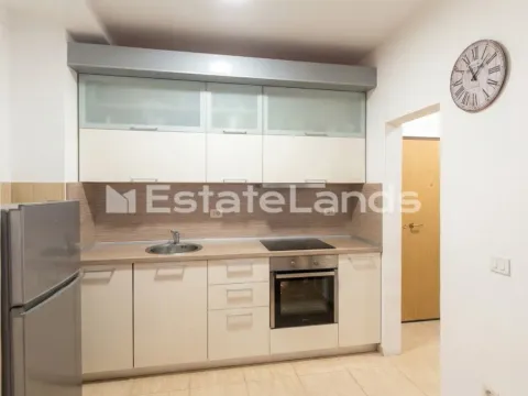 Izdavanje, jednosoban stan, 84m², Bonići, Tivat - image 7