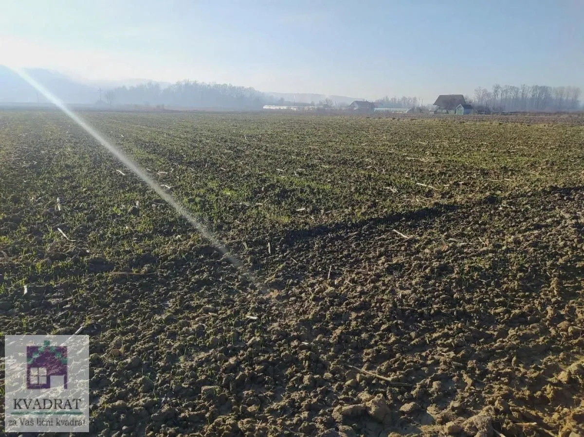 Prodaja, plac, 1000m², Ub, Srbija