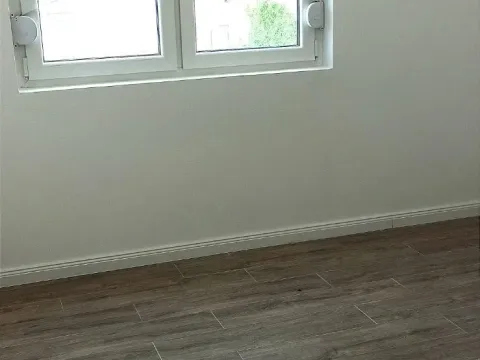 Sale, three bedroom apartment, 70m², Zemun Sve Podlokacije, Beograd - image 9