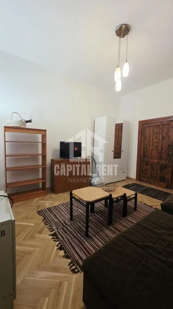 Izdavanje, jednosoban stan, 30m², Senjak, Beograd