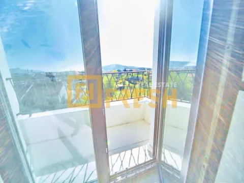 Prodaja, jednosoban stan, 32m², City Kvart, Podgorica - image 10