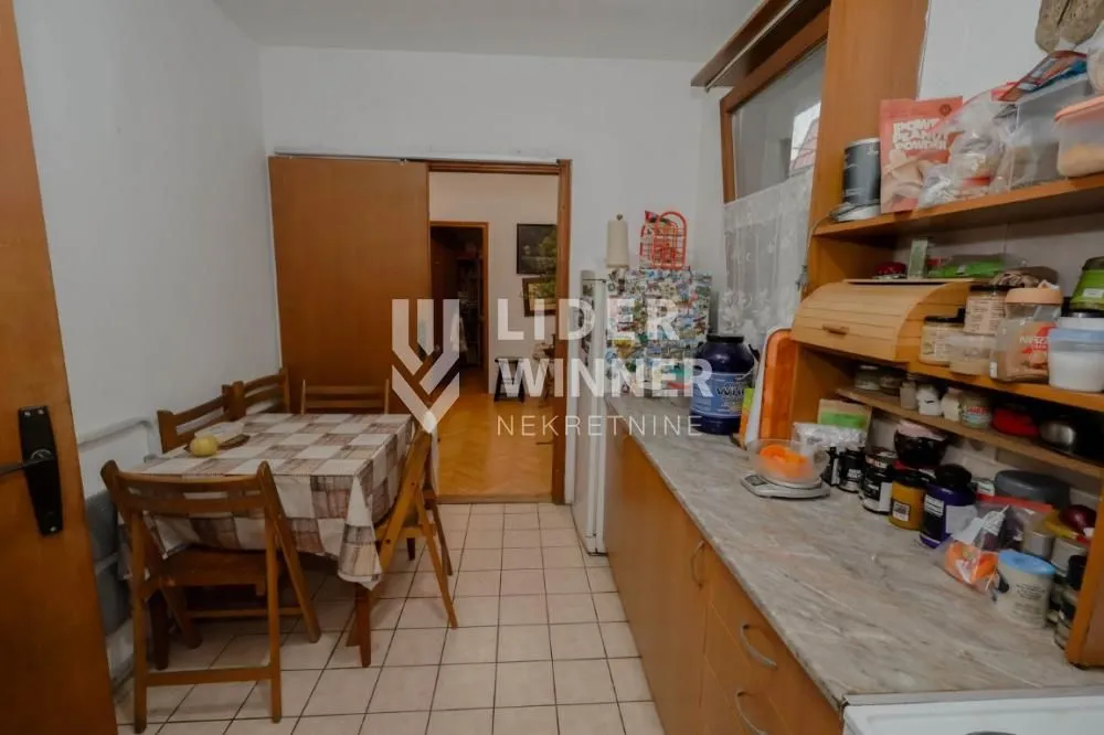 Sale, house, 182m², Bežanijska Kosa 3, Bežanijska Kosa Sve Podlokacije