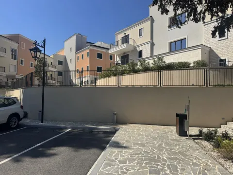Prodaja, stan, 37m², Luštica, Tivat - image 8