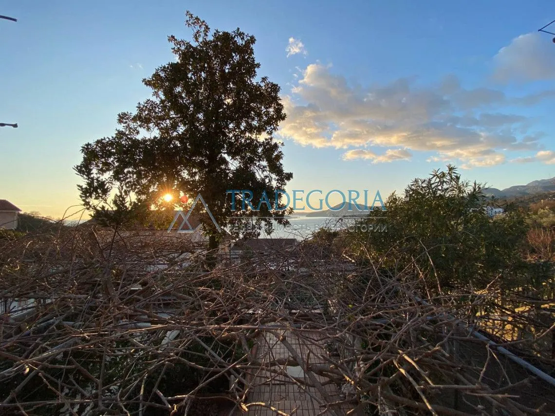 Prodaja, dvosoban stan, 104m², Pržno, Budva