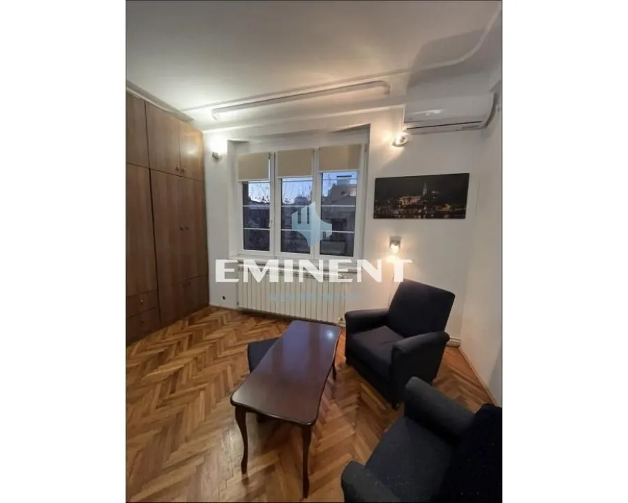Izdavanje, stan, 120m², Stari Grad, Beograd