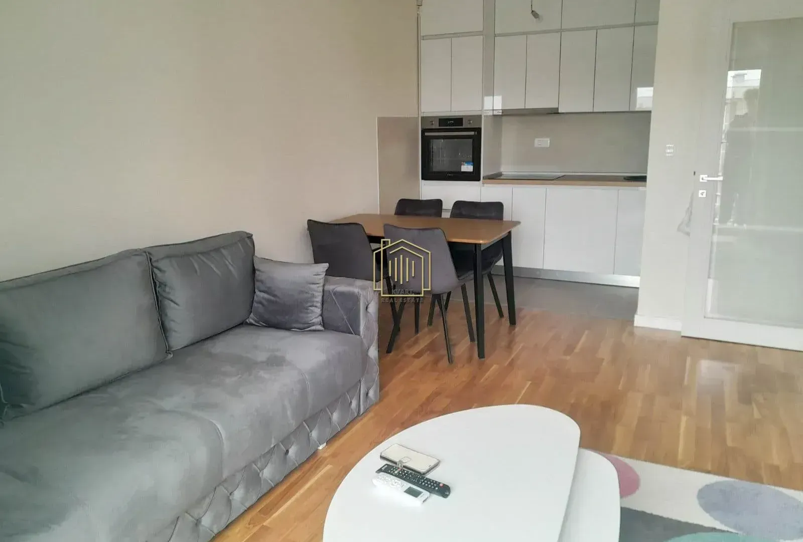 Izdavanje, jednosoban stan, 42m², Pobrežje, Podgorica