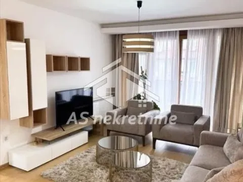 Izdavanje, trosoban stan, 75m², Crveni Krst, Beograd - image 2