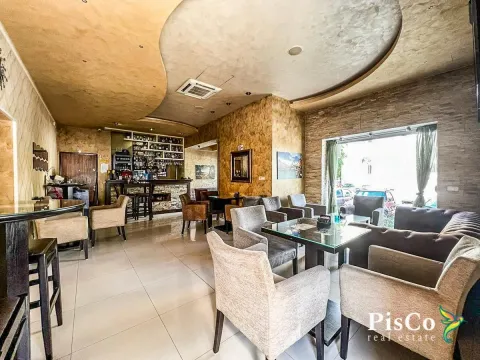 Izdavanje, poslovni prostor, 65m², Centar, Podgorica - image 1