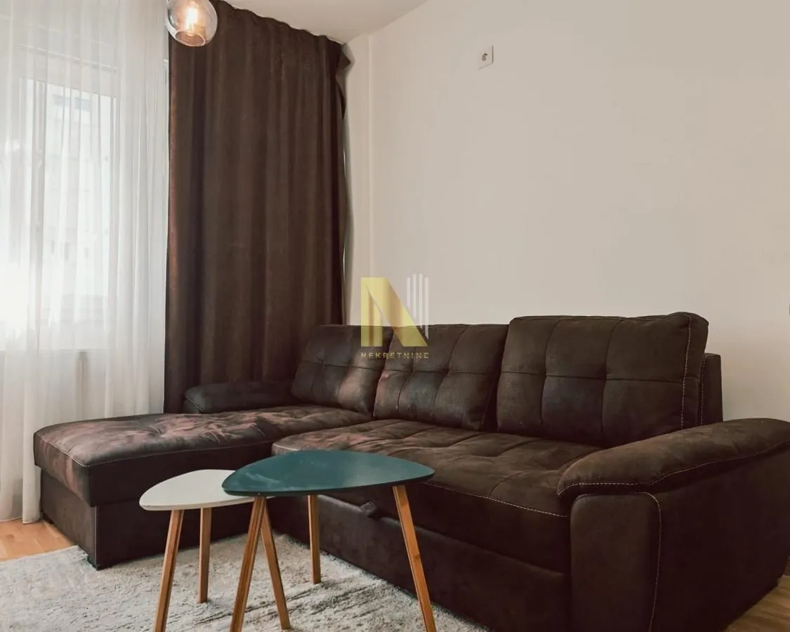 Prodaja, jednosoban stan, 36m², Avijatičarsko naselje, Novi Sad Sve Podlokacije
