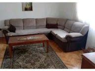 Izdavanje, dvosoban stan, 80m², Tološi, Podgorica - image 3