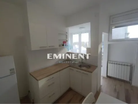 Izdavanje, stan, 30m², Slavija, Vračar Sve Podlokacije - image 3