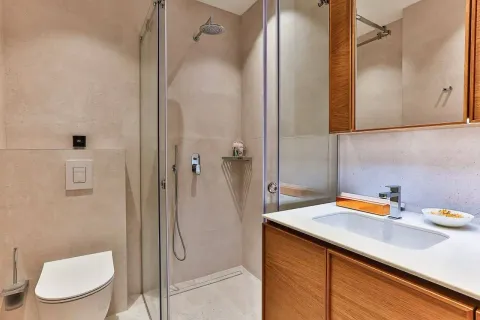 Izdavanje, dvosoban stan, 69m², Gospoština, Budva - image 9