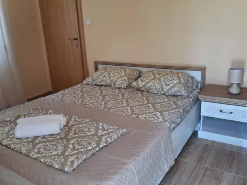 Izdavanje, dvosoban stan, 60m², Seljanovo, Tivat - image 11