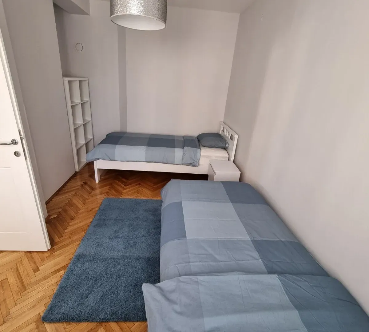 Izdavanje, jednosoban stan, 31m², Grbavica, Novi Sad Sve Podlokacije