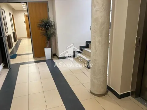 Rent, two bedroom apartment, 40m², Stari Grad, Beograd - image 23