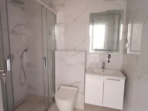 Sale, one bedroom apartment, 48m², Pinješ, Ulcinj - image 8