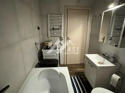 Izdavanje, dvosoban stan, 50m², Salajka, Novi Sad Sve Podlokacije - image 8