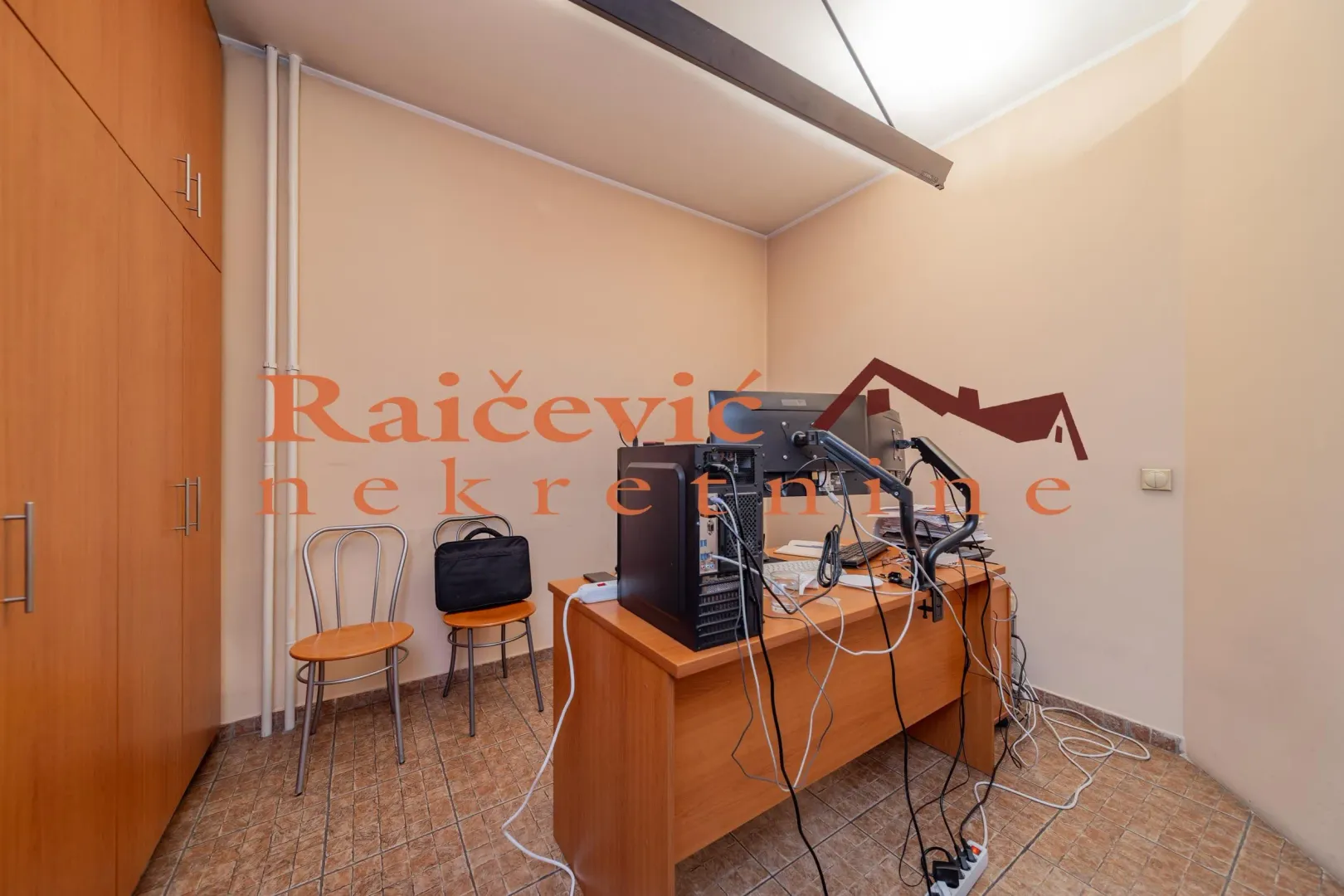 Sale, office space, 138m², Banovo Brdo, Beograd