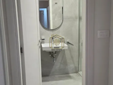 Izdavanje, dvosoban stan, 72m², Central Point, Podgorica - image 8