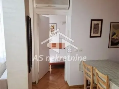 Rent, three bedroom apartment, 67m², Kalenić Pijaca, Vračar Sve Podlokacije - image 5