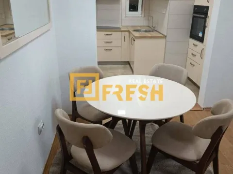 Izdavanje, dvosoban stan, 58m², Centar, Podgorica - image 3