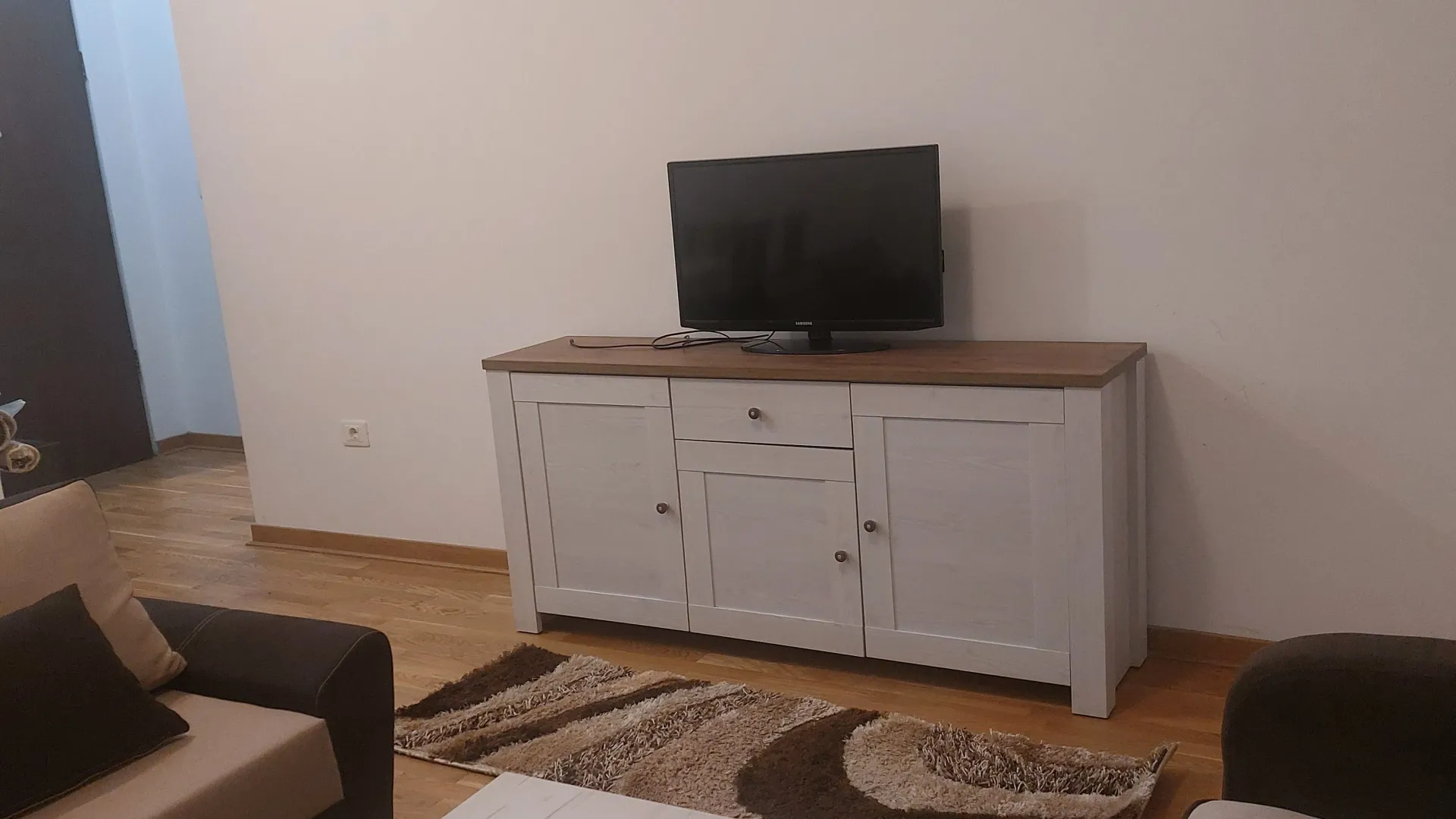 Rent, one bedroom apartment, 44m², City Kej, Podgorica