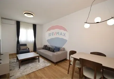 Izdavanje, jednosoban stan, 50m², City Kvart, Podgorica - image 2