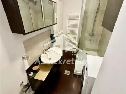 Rent, two bedroom apartment, 64m², Savski Venac, Beograd - image 9