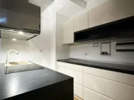 Izdavanje, jednosoban stan, 64m², City Kvart, Podgorica - image 11