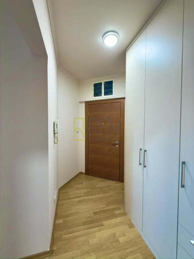 Prodaja, jednosoban stan, 50m², Centar, Podgorica