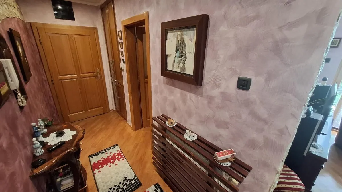 Prodaja, trosoban stan, 54m², Grbavica, Novi Sad Sve Podlokacije