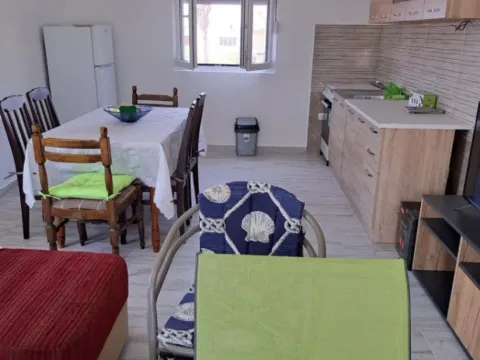 Rent, two bedroom apartment, 65m², Ilino, Bar - image 2