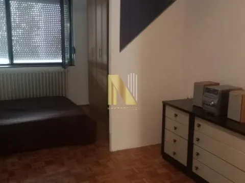 Prodaja, kuća, 366m², Sajmište, Novi Sad - image 16